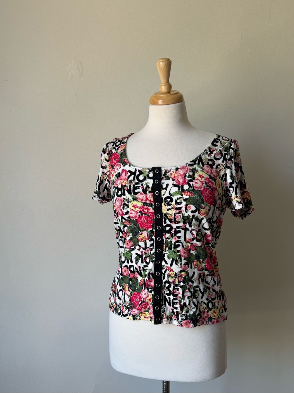 Betsey Johnson for Torrid Floral Graffiti Print Top Punk Rock Roses